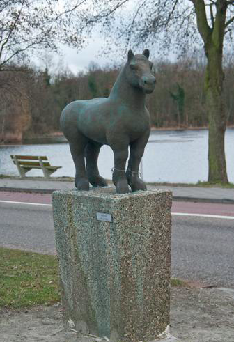 Het Zeeuwse paard standbeeld axel